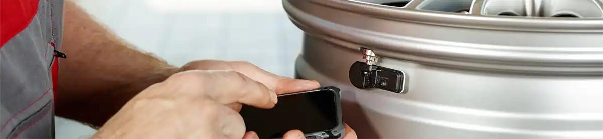 Hill Section Los Angeles Auto Repair Tire Pressure Monitoring System
